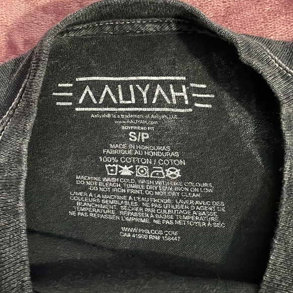 Shirt for sale! - Picture 3 of 3